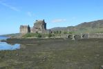PICTURES/Eilean Donan Castle/t_Approach8.JPG